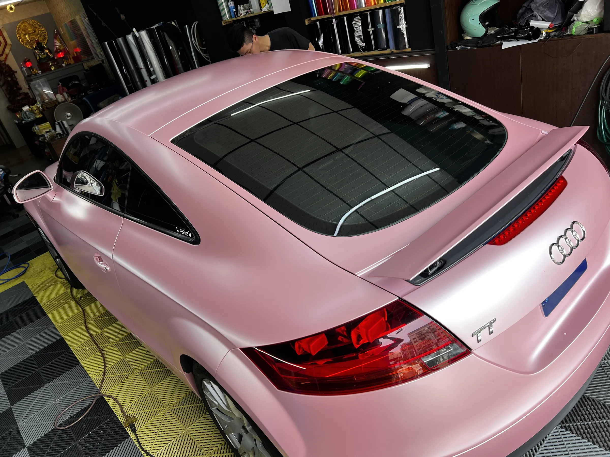 Audi TT・全車改色・粉色