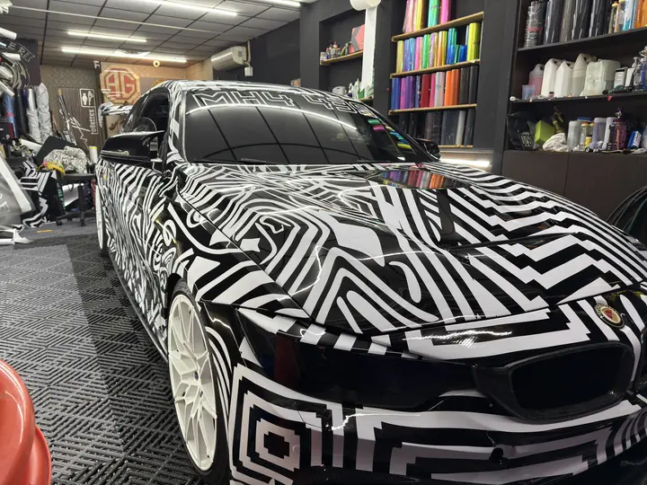 BMW・黑白迷彩・全車彩貼