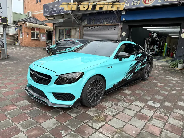 Mercedes-AMG C-Class Coupé・客製線條彩貼